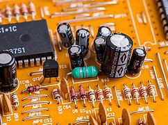  衝刺算力 公私部門總動(dòng)員